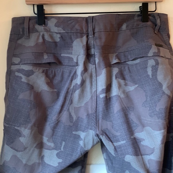 Prana joggers in slate camo - Picture 9 of 9